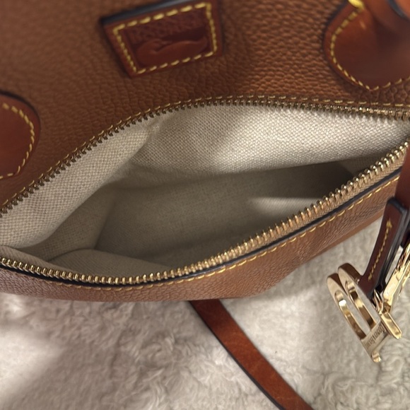 Dooney & Bourke Pebble Grain Handle Tote - Picture 16 of 16